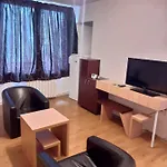 Central Best Cozy In